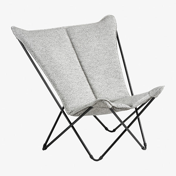 Lounge Chairs & Benches