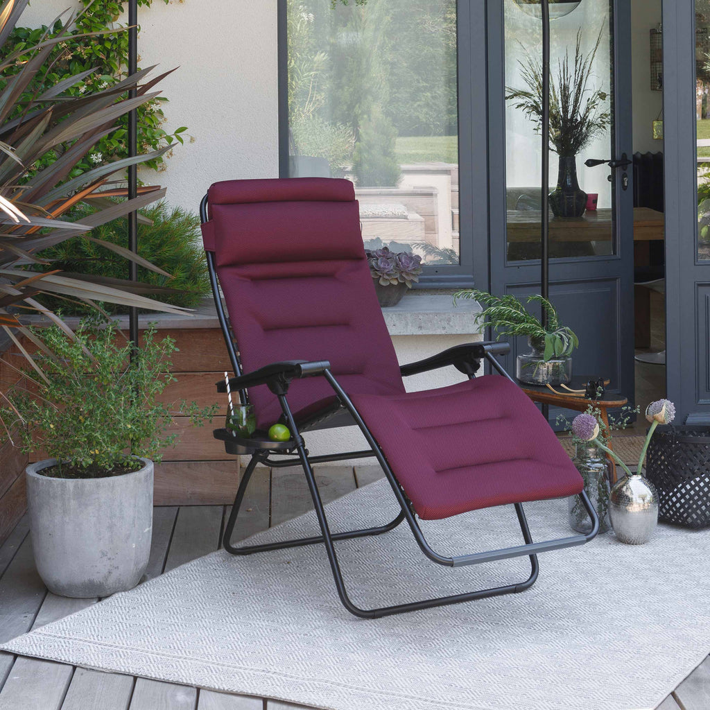 SET OF 2 RECLINING CHAIRS