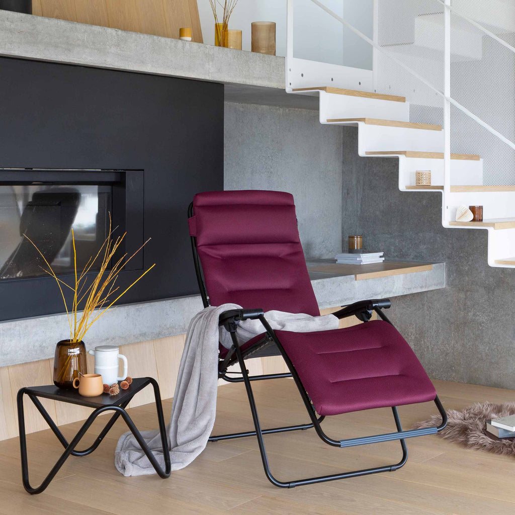 SET OF 2 RECLINING CHAIRS
